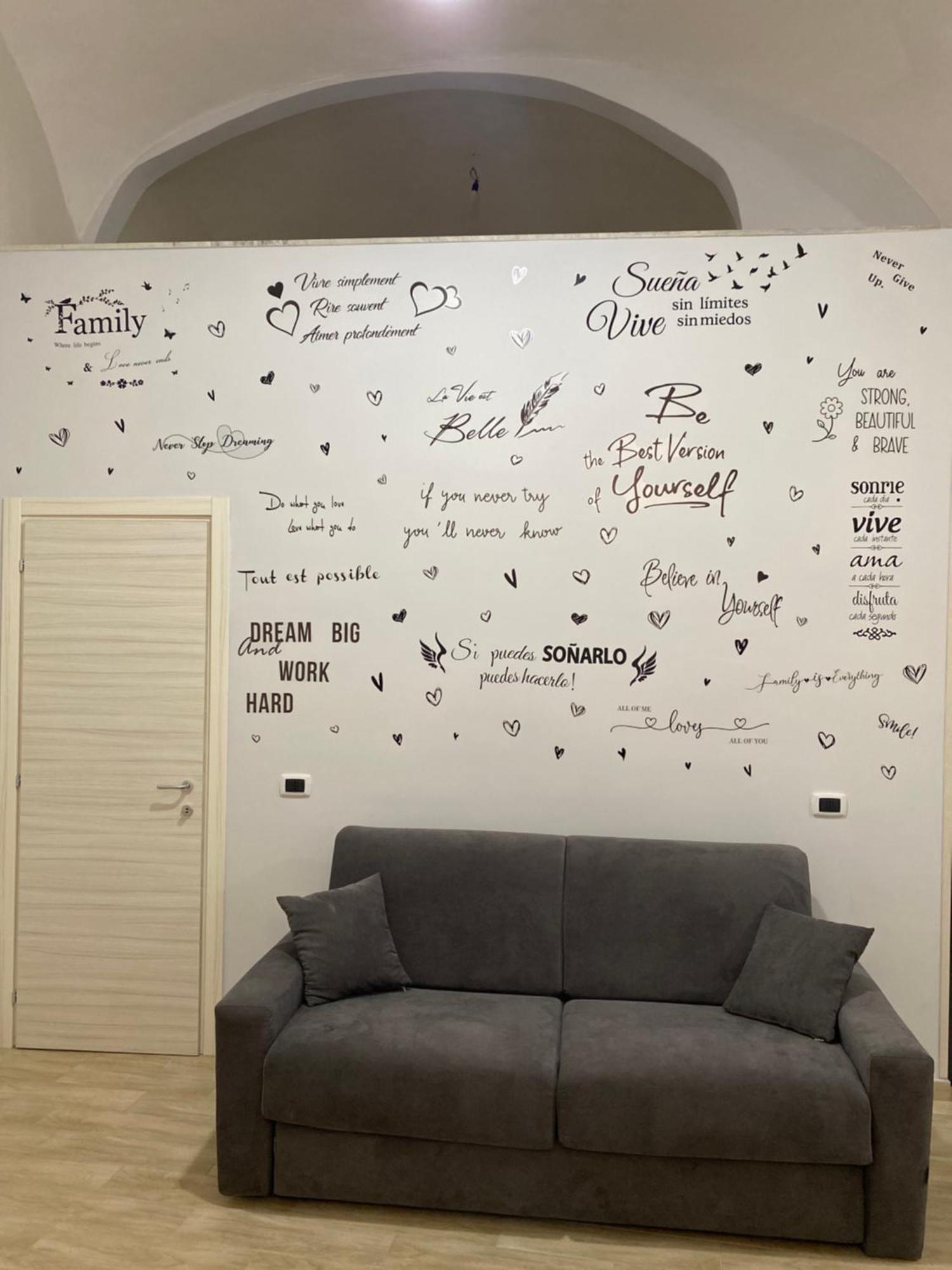 La Petite Maison ナポリ エクステリア 写真